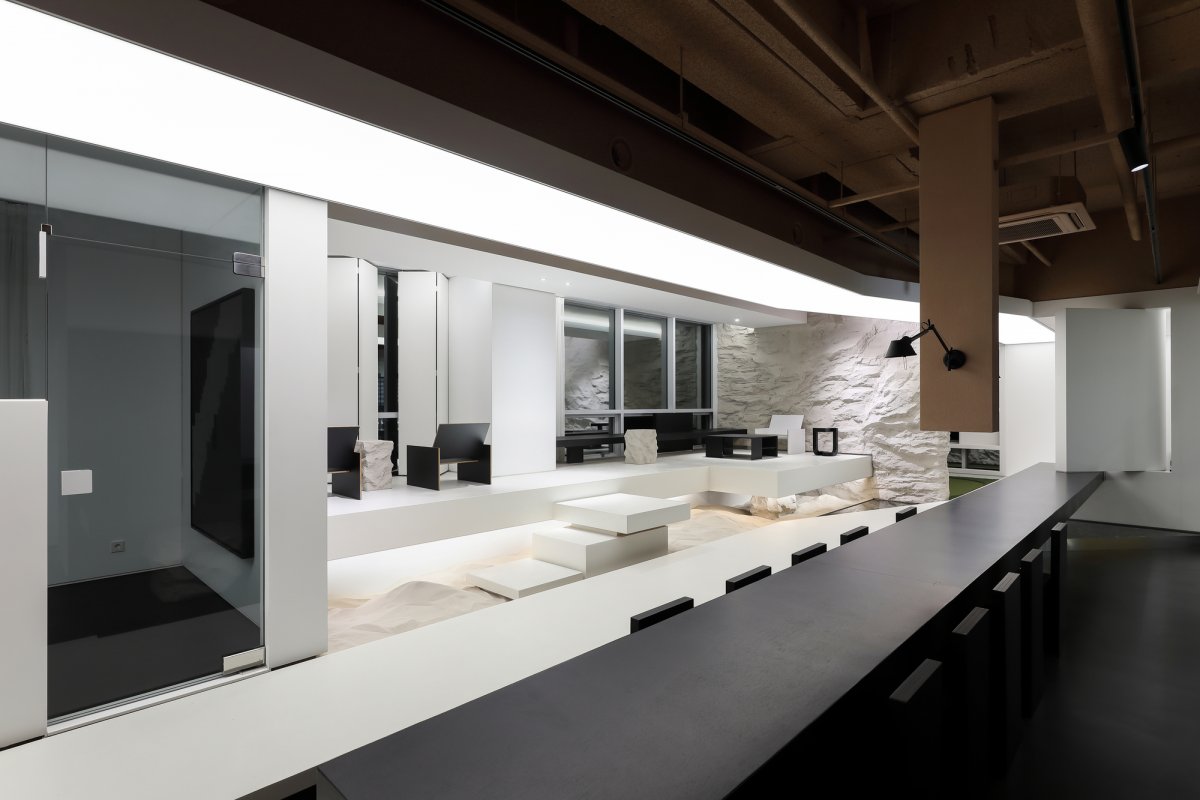 yinjispace-super-pie-design-studio-x-the-lounge-dk